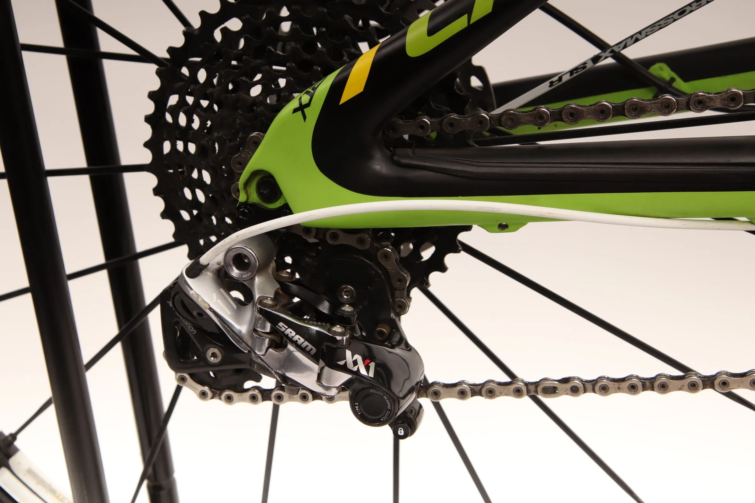 2015 CANNONDALE TRIGGER HI-MOD TEAM  Mountain Bike - Large