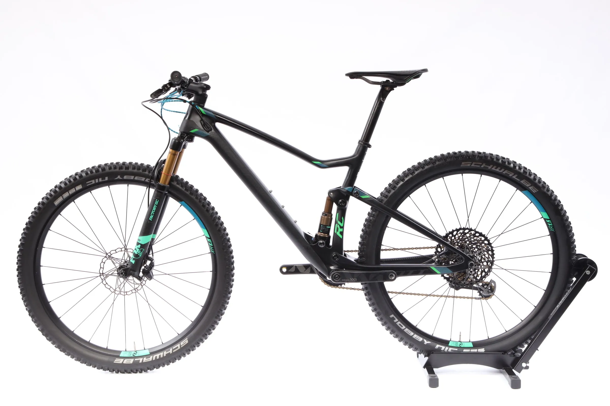 2017 Scott Spark 700 Ultimate  Mountain Bike - Medium