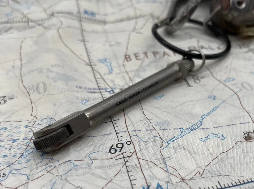 COUNTYCOMM | XL Flint Sparker Titanium Kit by Maratac®